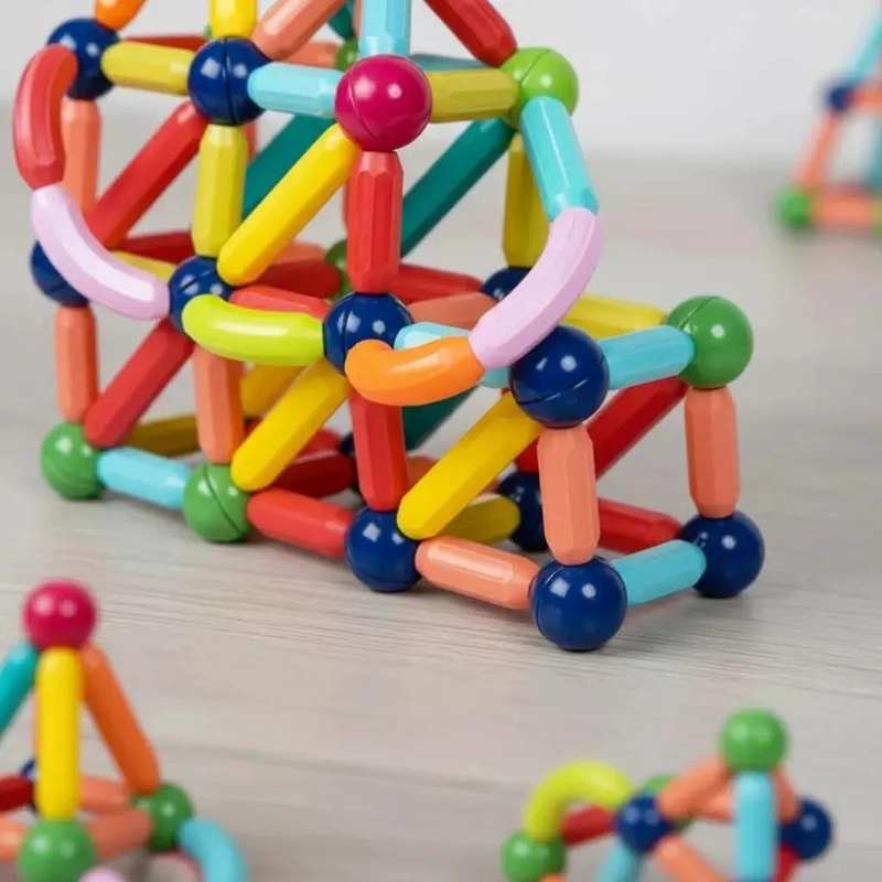 JUEGO DE CONSTRUCCION IMANTADO PARA NIÑOS 64 PIEZAS - 8
