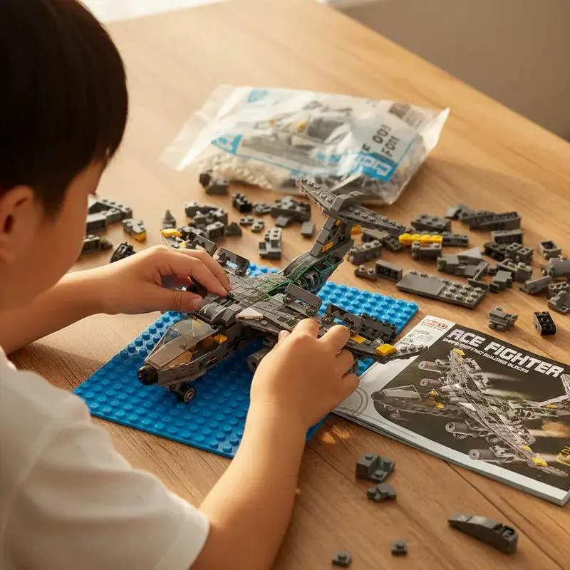 JUEGO DE CONSTRUCCION AVION Y ROBOT ARMABLE 549 PIEZAS - 2