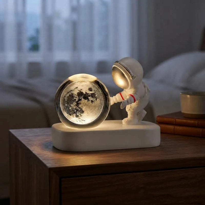 LAMPARA ASTRONAUTA GALAXIA LUZ LED DECORATIVA PARA HABITACIONES - 2