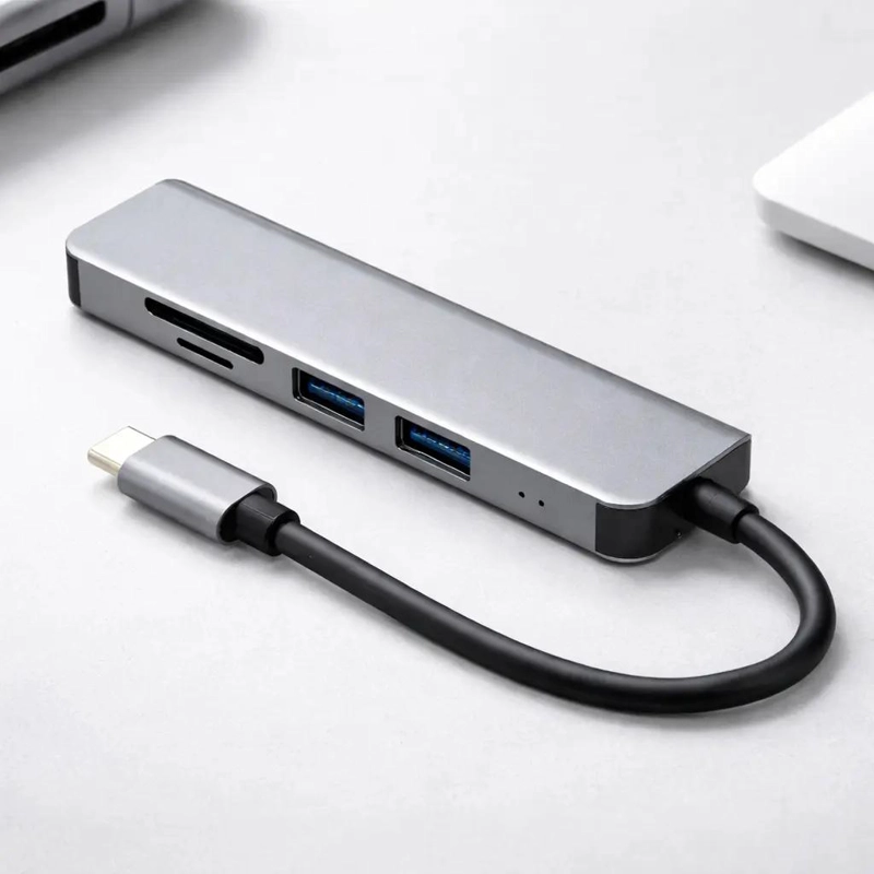 HUB USB TIPO C CON HDMI, VGA Y LECTOR DE TARJETAS SD - 2