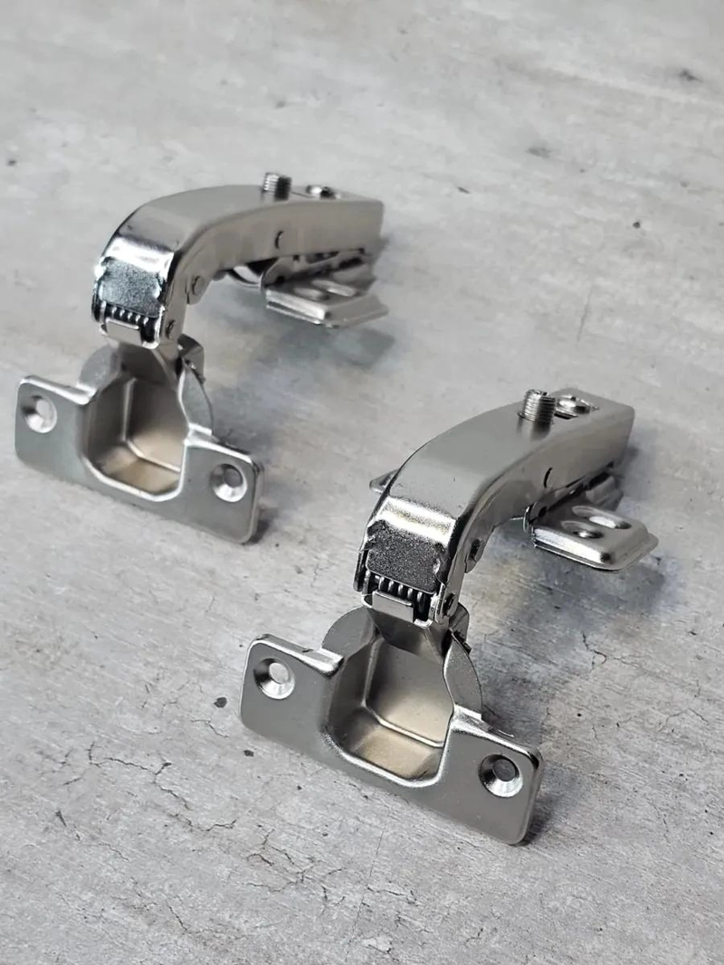 SET DE 4 BISAGRAS CAZOLETA DE 35MM PARA MUEBLES - 2