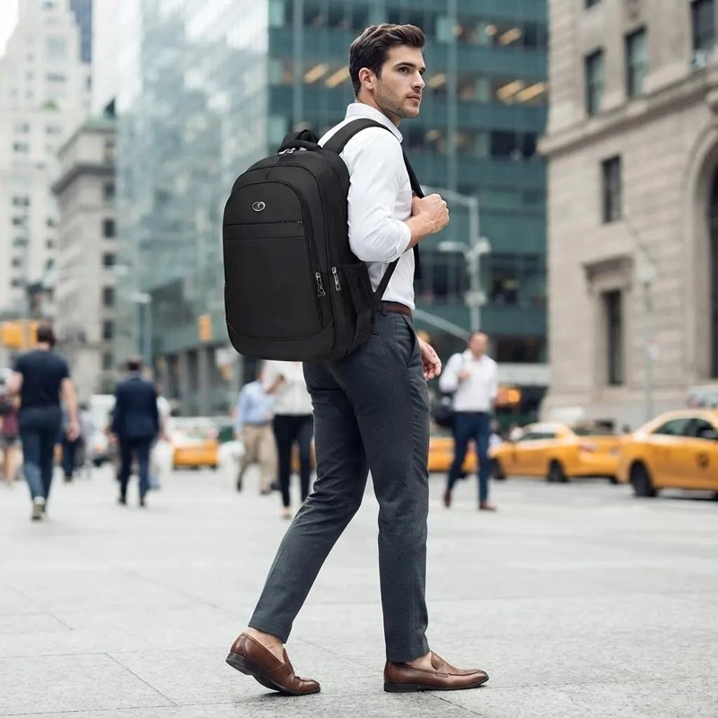MOCHILA URBANA EJECUTIVA NEGRA IMPERMEABLE 30 LITROS - 5
