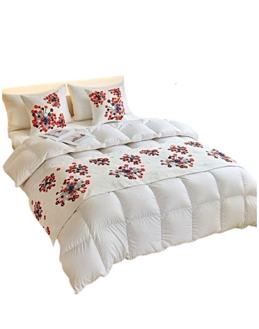 JUEGO DE PIECERA DE CAMA CON 2 FUNDAS MODELO BORDADO1 - 1