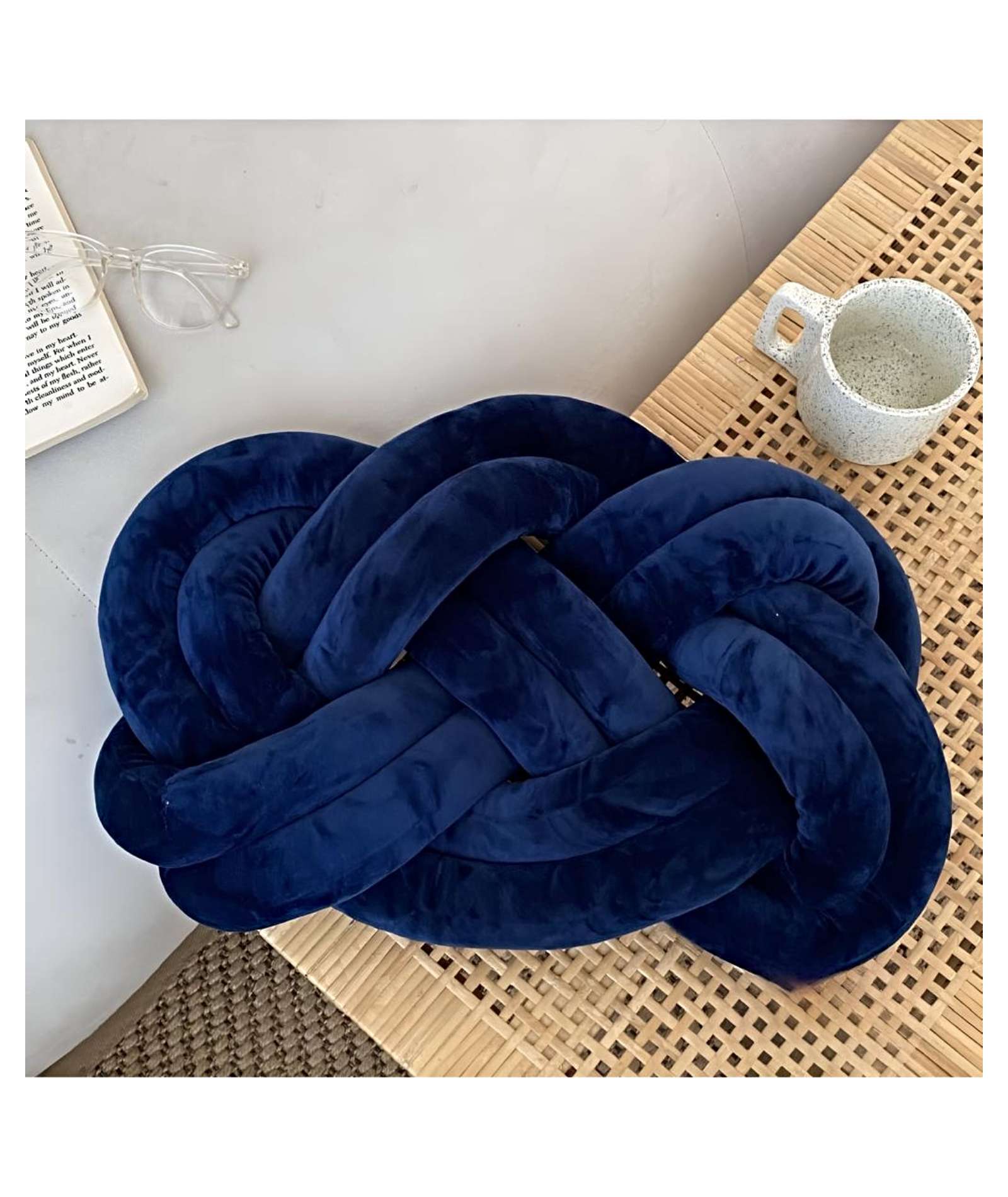 COJIN DISEÑO NUDO GRANDE AZUL 45 CM - 3