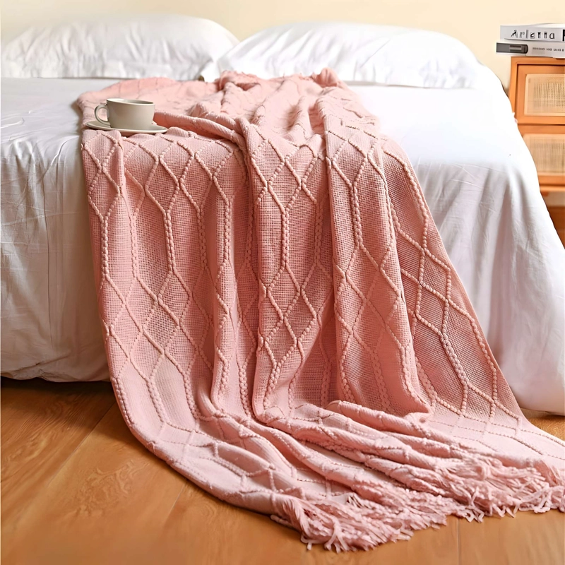 MANTA DECORATIVA CON DISEÑO TRENZADO 127X172 CM M06 - 3