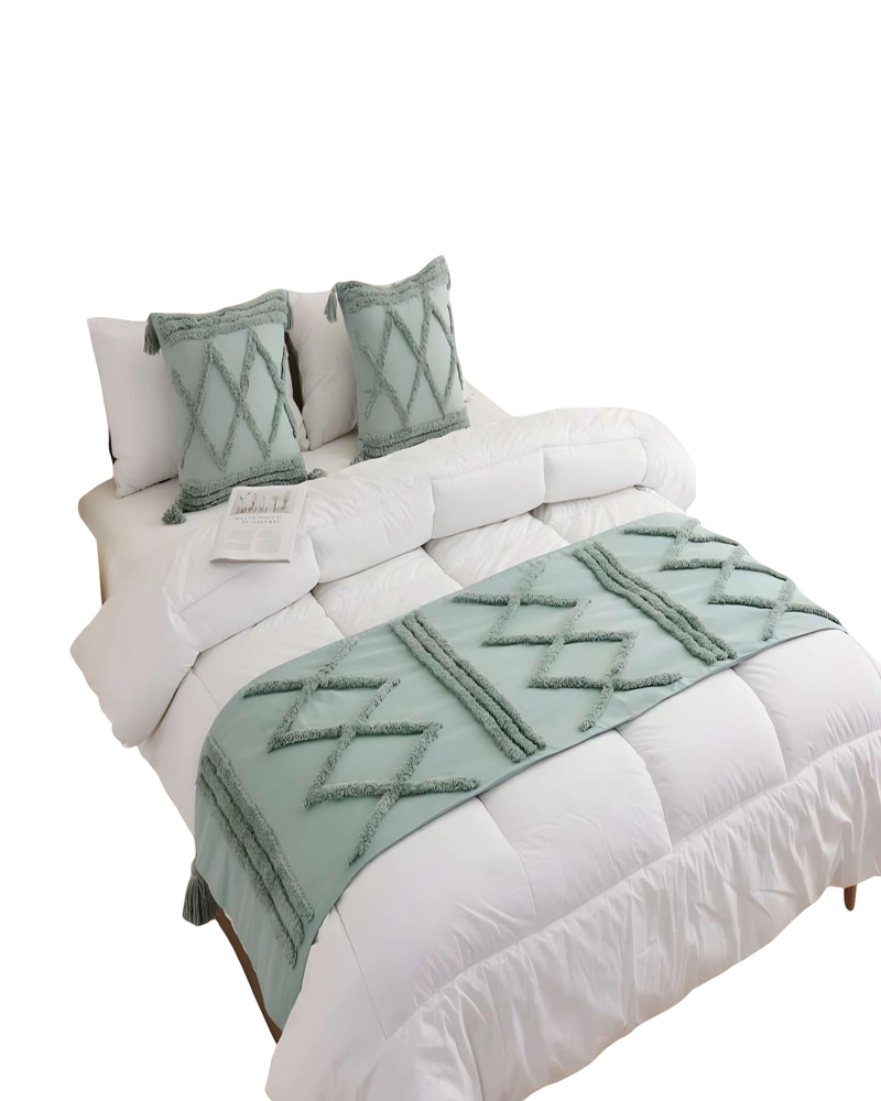 SET DE PIECERA BORDADA CON DOS FUNDAS MODELO BOHO VERDE - 2