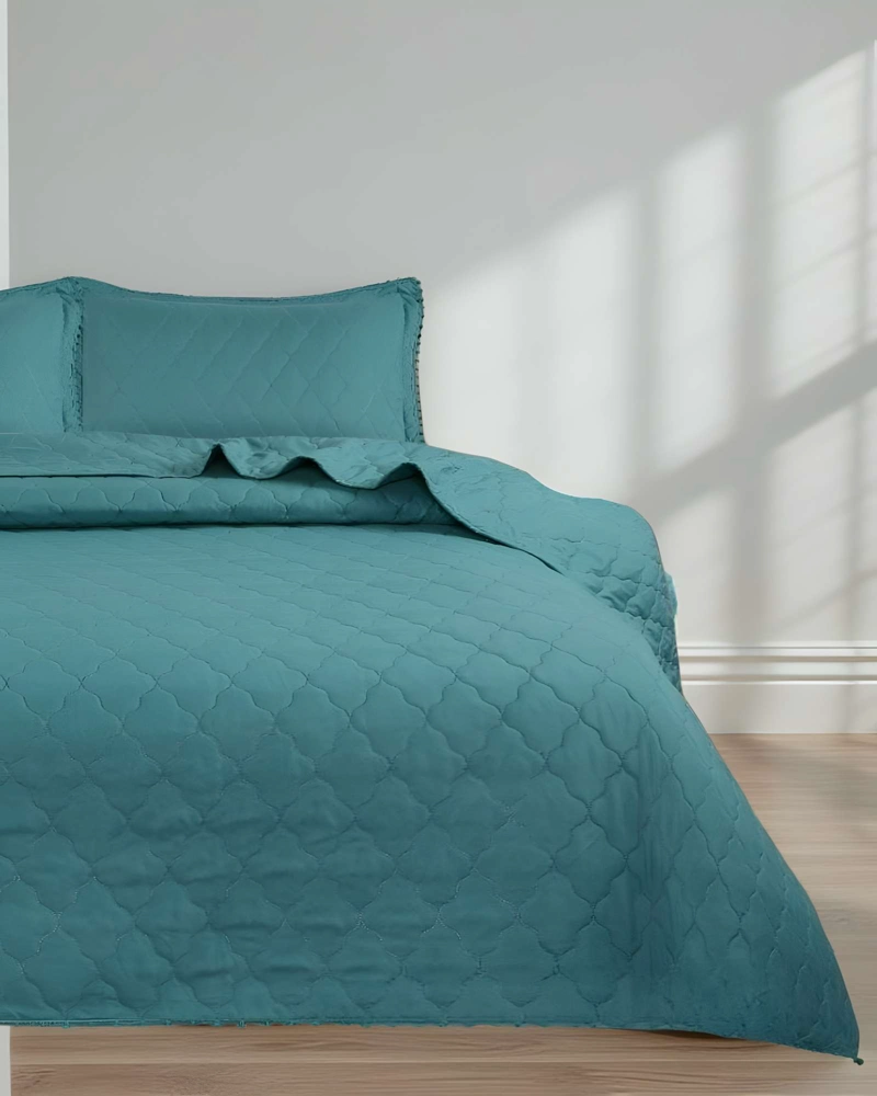 QUILT CUBRECAMA DE VERANO CON POMPONES PLAZA Y MEDIA TURQUESA - 3