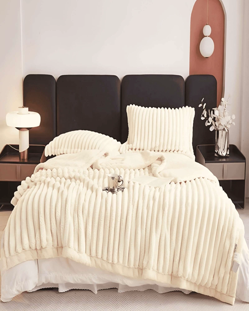 FRAZADAS CON SHERPA TEXTURIZADA  LINEAL 2P 03 - 4