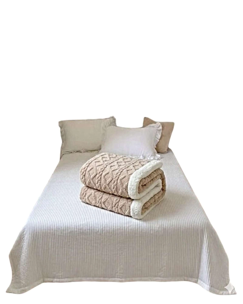 FRAZADA EXCLUSIVE 2 PLAZAS: ELEGANCIA TEXTURIZADA Y CONFORT TE RMICO BEIGE CLARO - 2