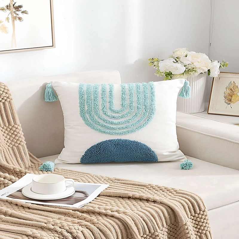 SET DE 2 FUNDAS DE COJIN BORDADA CON BORLAS 45X45 CM F8 - 3