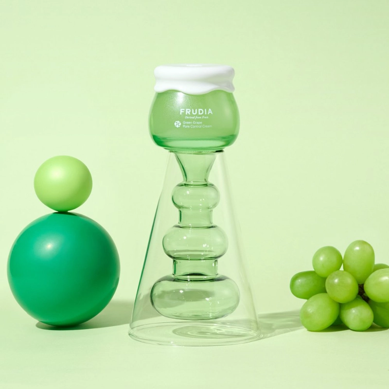 CREMA TRATAMIENTO POROS UVA VERDE FRUDIA COSMETICA COREANA - 2