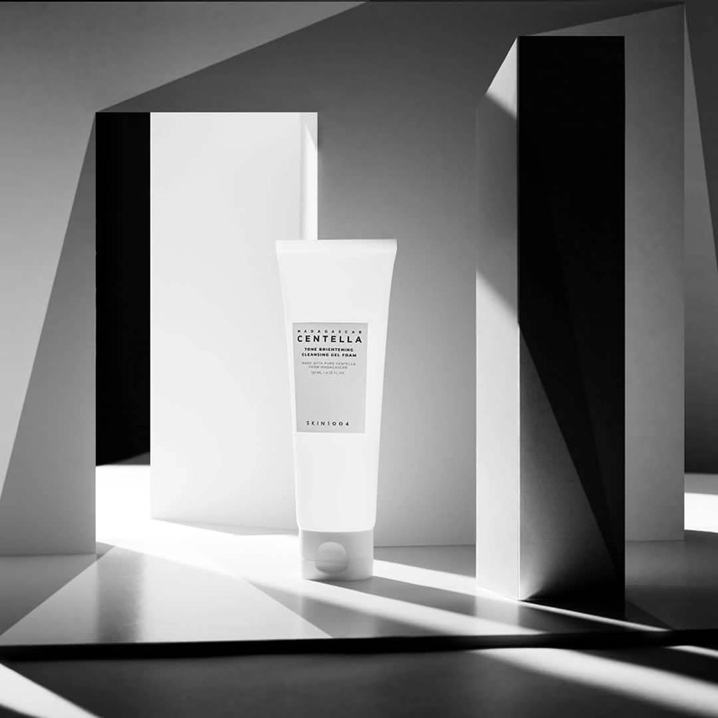 MADAGASCAR CENTELLA GEL ESPUMA LIMPIADORA ILUMINADORA 125 ML SKIN1004 - 7
