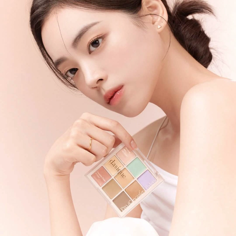 PRO CONCEALER PALETTE #01 COVER - 3