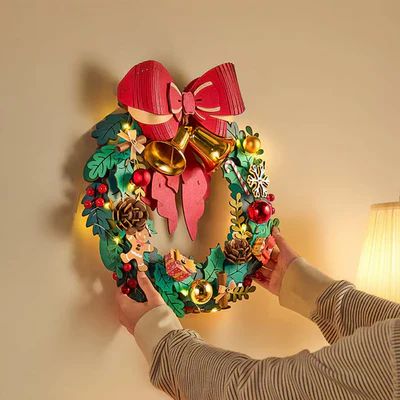 KIT PUZZLE 3D ROLIFE: CORONA NAVIDEÑA LED (TGL04) - ENSAMBLAJE SIN PEGAMENTO - 2