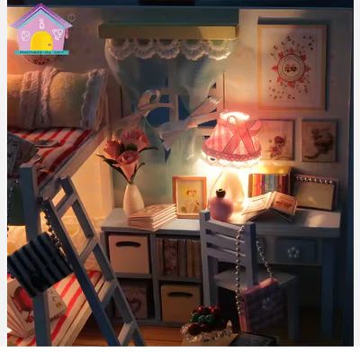 CASITA MINIATURA 'YOUTH EVER' – KIT DIY CON LUCES LED Y VITRINA PROTECTORA D014 - 2