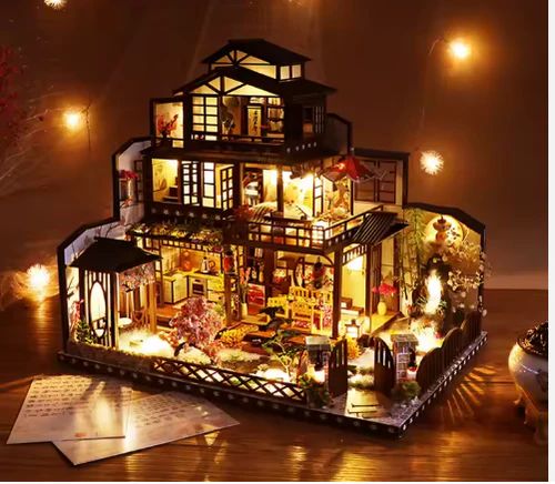 LA ANTIGUA CAPITAL BAJO LA LUZ DE LA LUNA - KIT ARMABLE EN MINIATURA - L2021 - 1
