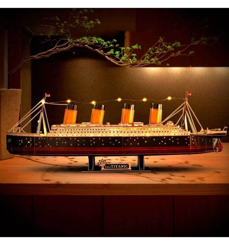 ROMPECABEZAS 3D TITANIC LED – 264 PIEZAS PARA ARMAR - 3