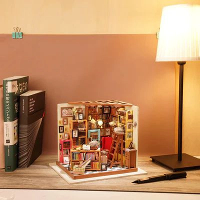 SAM'S STUDY - MAQUETA A ESCALA - ROLIFE - 5