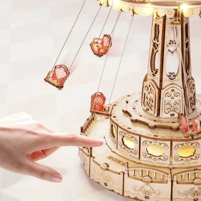 SWING RIDE - CARRUSEL ARMABLE - ROMPECABEZAS 3D DE MADERA - ROKR - 2