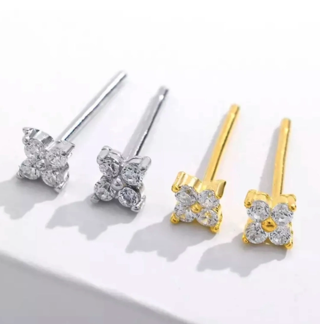 AROS FLOR PEQUEÑA CIRCONES PLATA 925/BAÑO EN ORO - 1