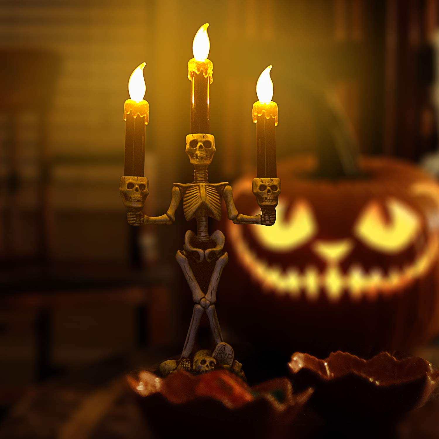 CANDELABRO ESQUELETO LED FRANK & MORTIS - 3