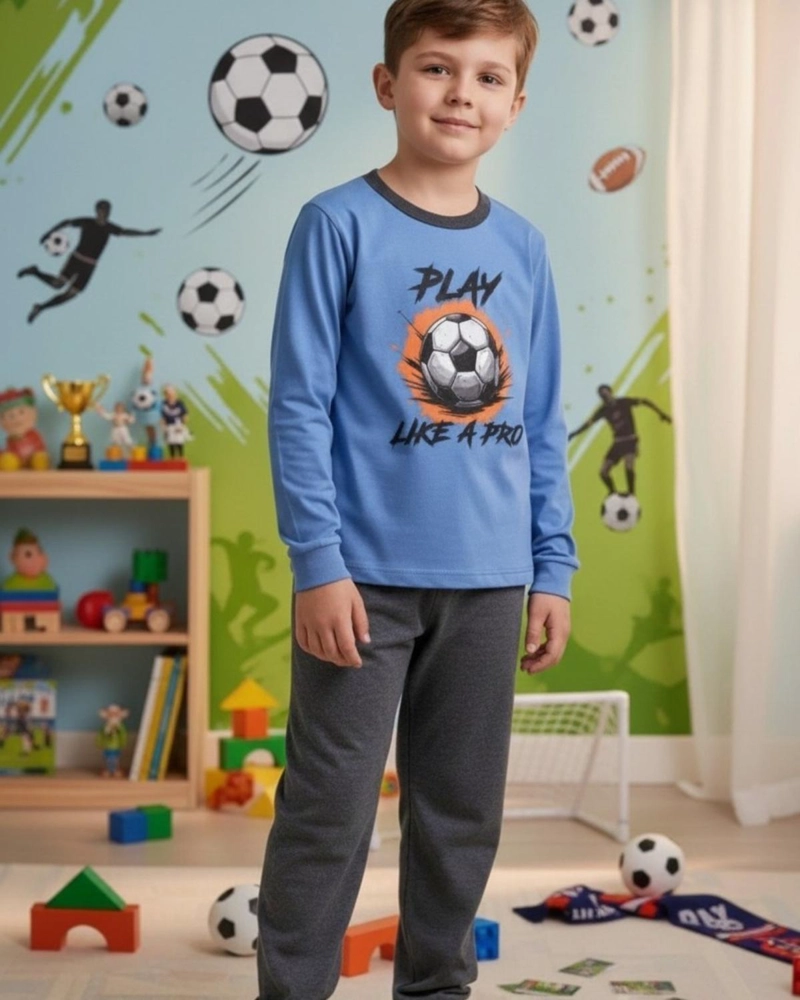 PIJAMA NIÑO ALGODON ESTAMPADO FOOTBALL CELESTE - 1