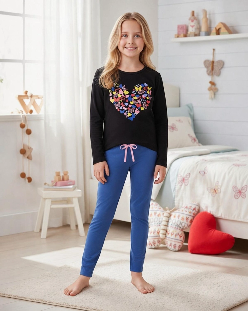 PIJAMA NIÑA ESTAMPADO CORAZON MARIPOSAS - 1
