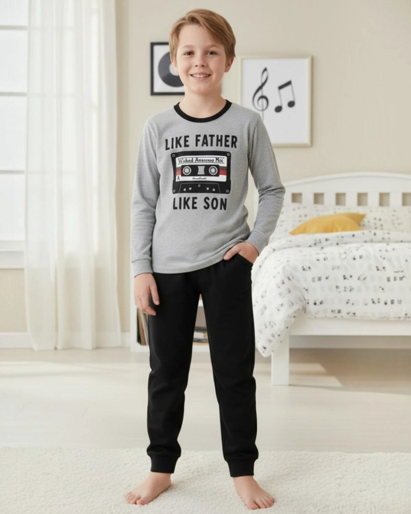 PIJAMA NIÑO ALGODON ESTAMPADO LIKE FATHER LIKE SON GRIS - 1