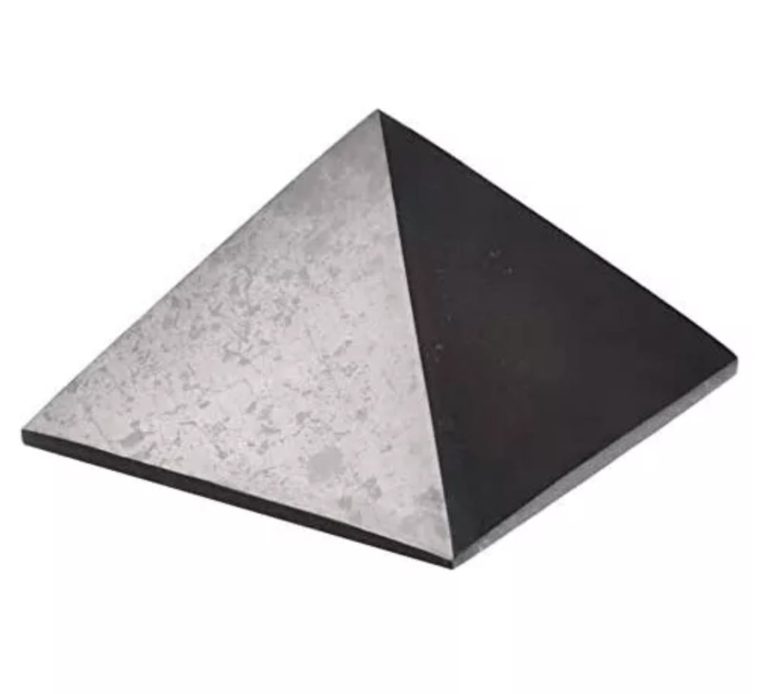 PIRAMIDE DE SHUNGITA PROTECCION ENERGETICA 30X30X23 MM - 1