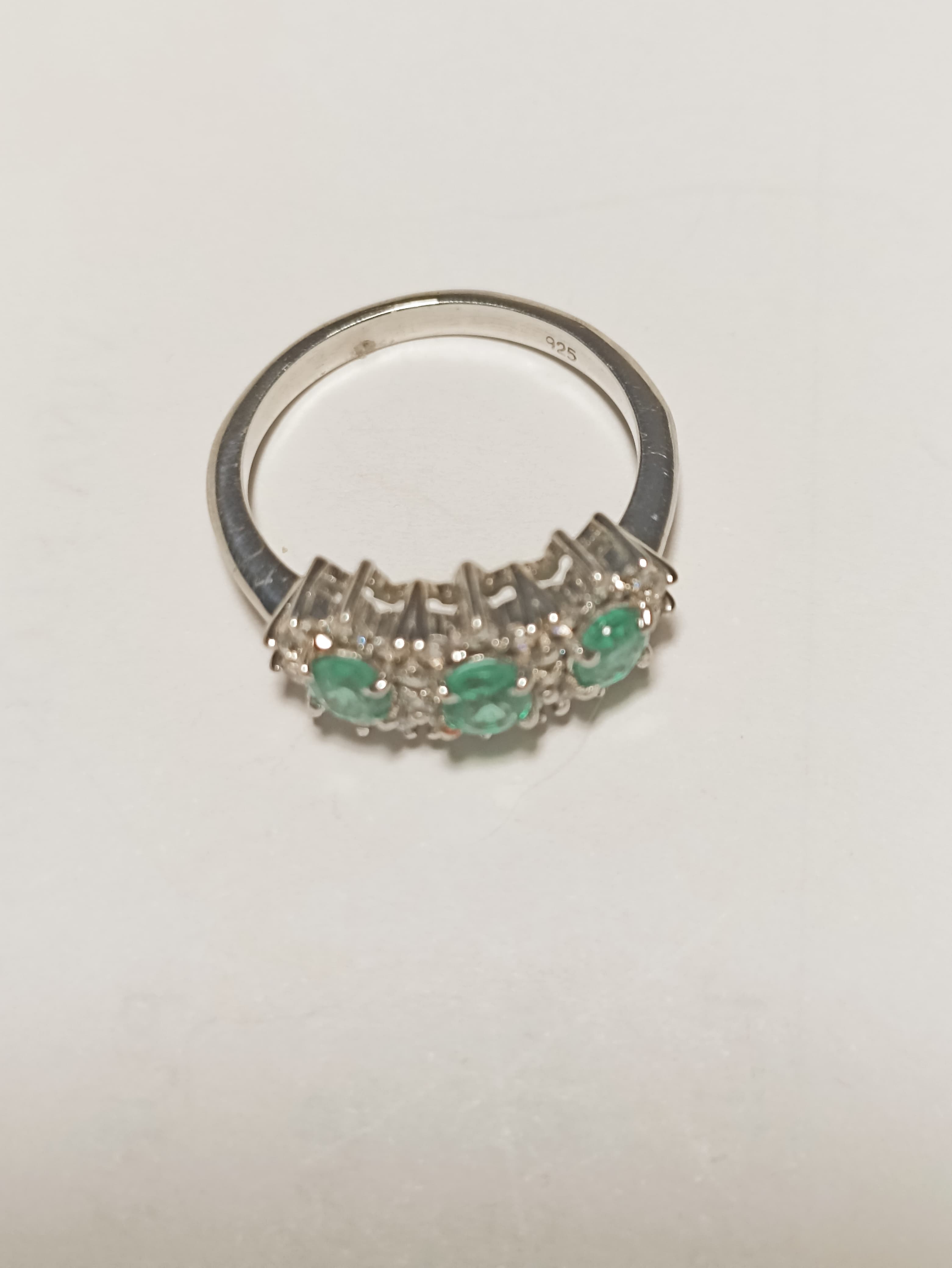 ANILLO DE PLATA CON ESMERALDAS NATURALES Y CIRCONES 16 - 1