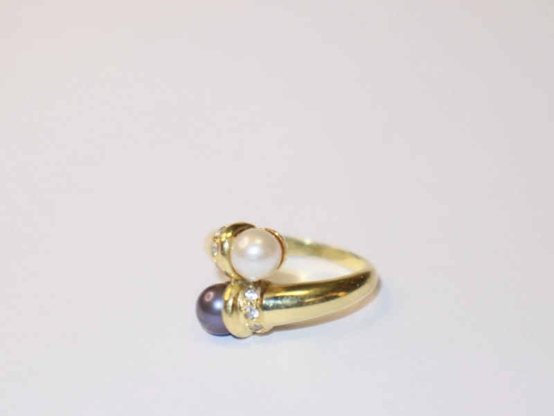 ANILLO DE  ORO 18 K  CON PERLAS DE TAHITI - 1