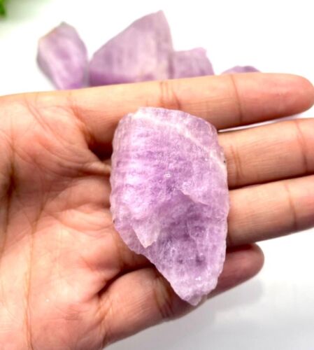 PIEDRA NATURAL EN BRUTO KUNSITA 100 GRAMOS - 1