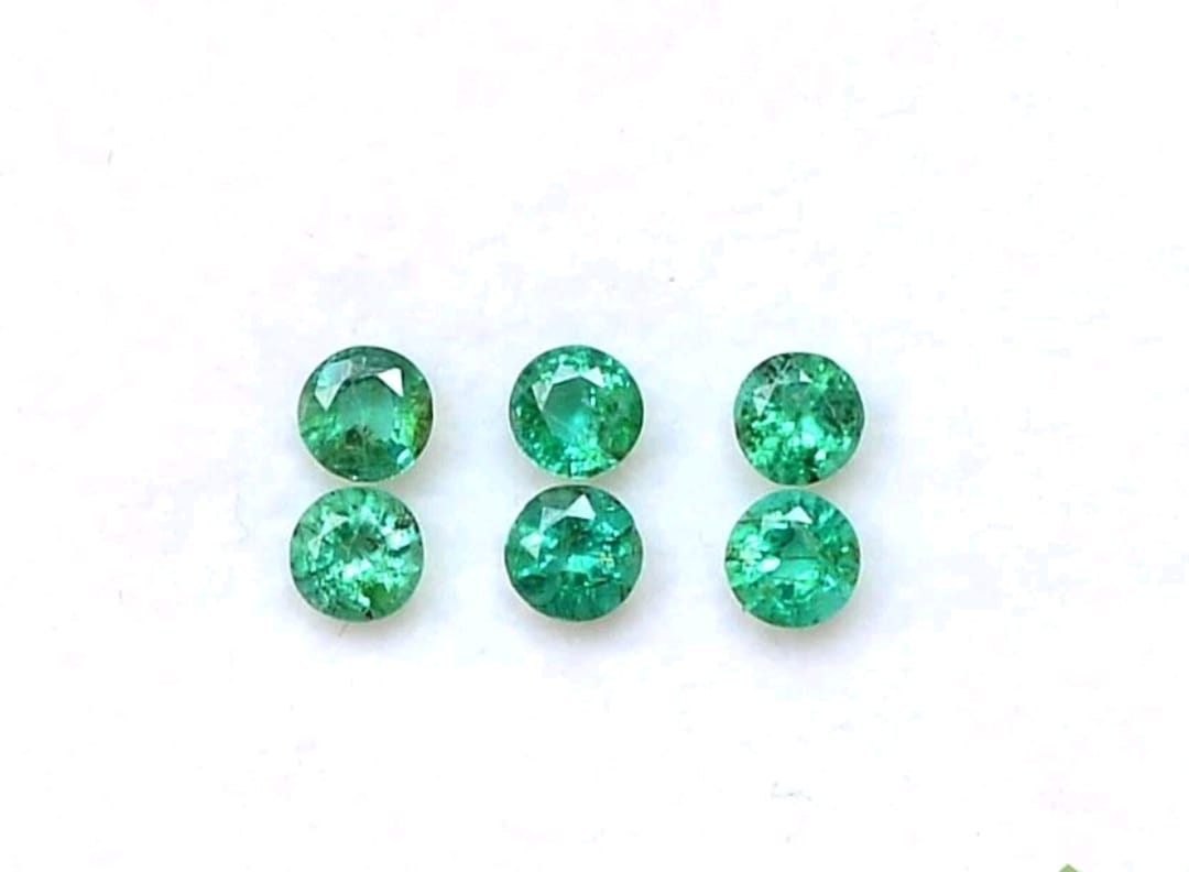 SET DE 6 ESMERALDAS FINAS NATURALES BRASILEÑAS 2 MM CADA UNA - 2