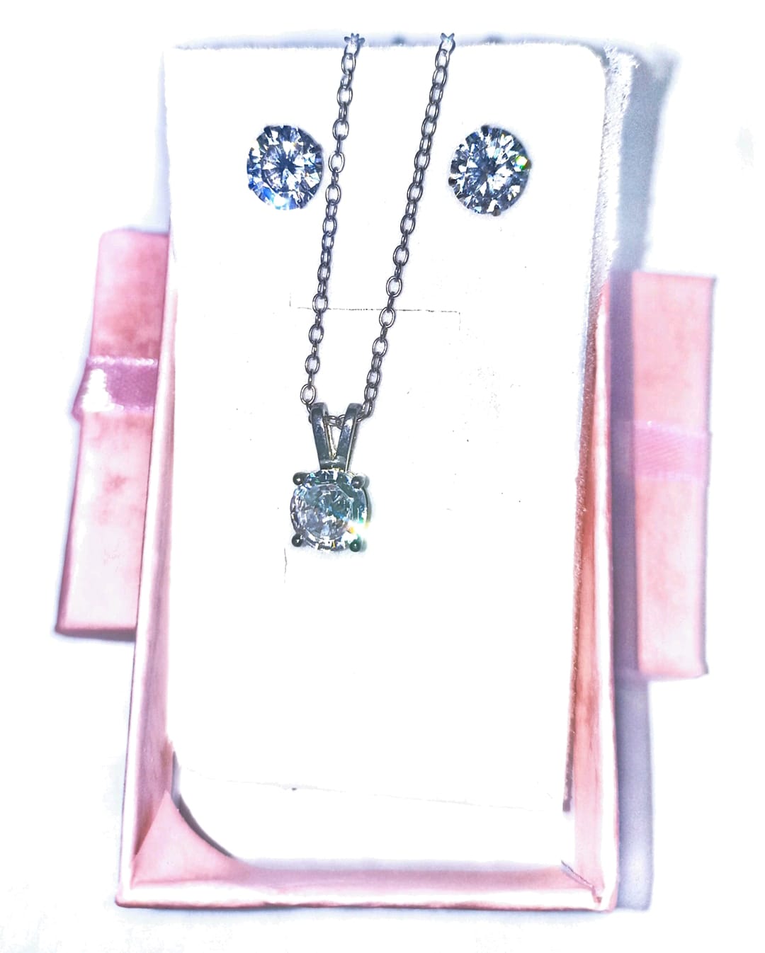 CONJUNTO DE AROS Y COLGANTE CIRCON Y ACERO INOXIDABLE - 1