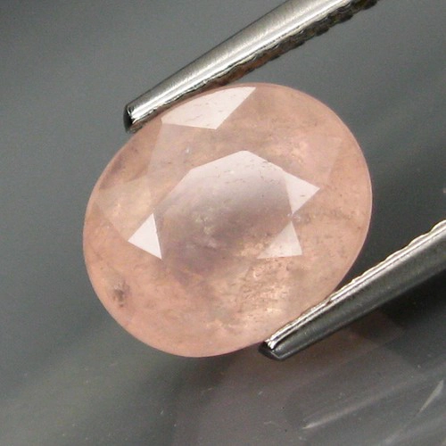PIEDRA NATURAL FACETEADA MORGANITA  2,58 CT - 1
