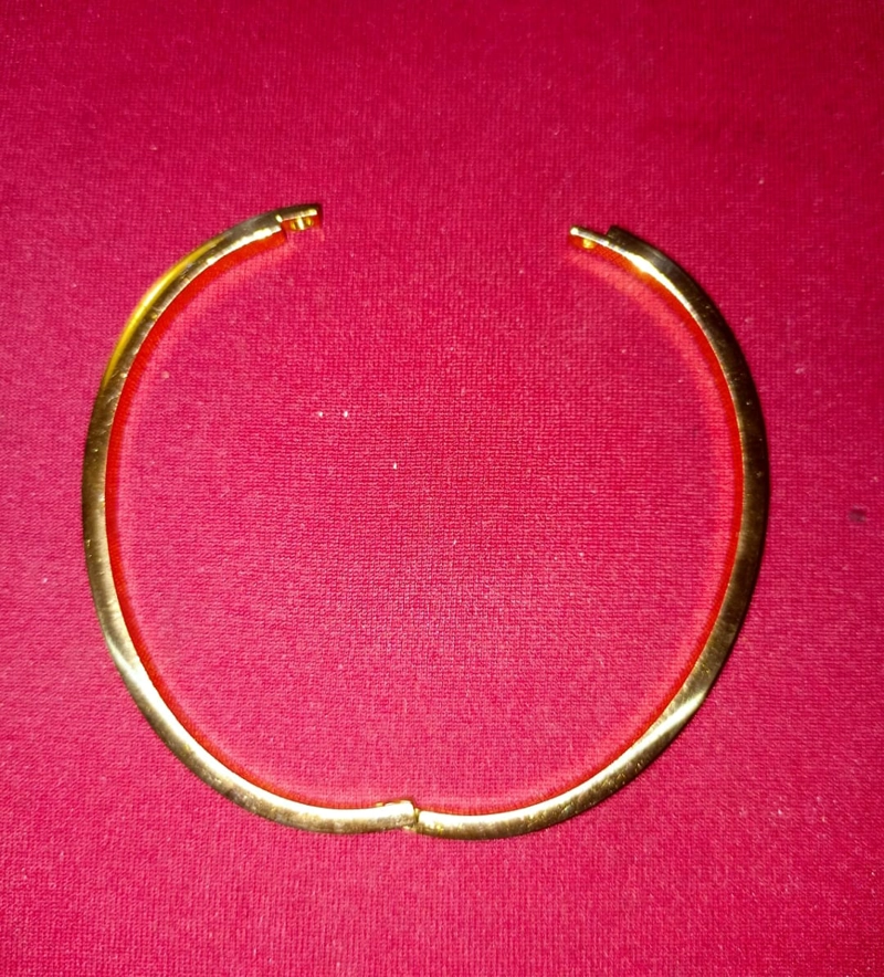 BRAZALETE DE METAL DORADO  18 CM - 1