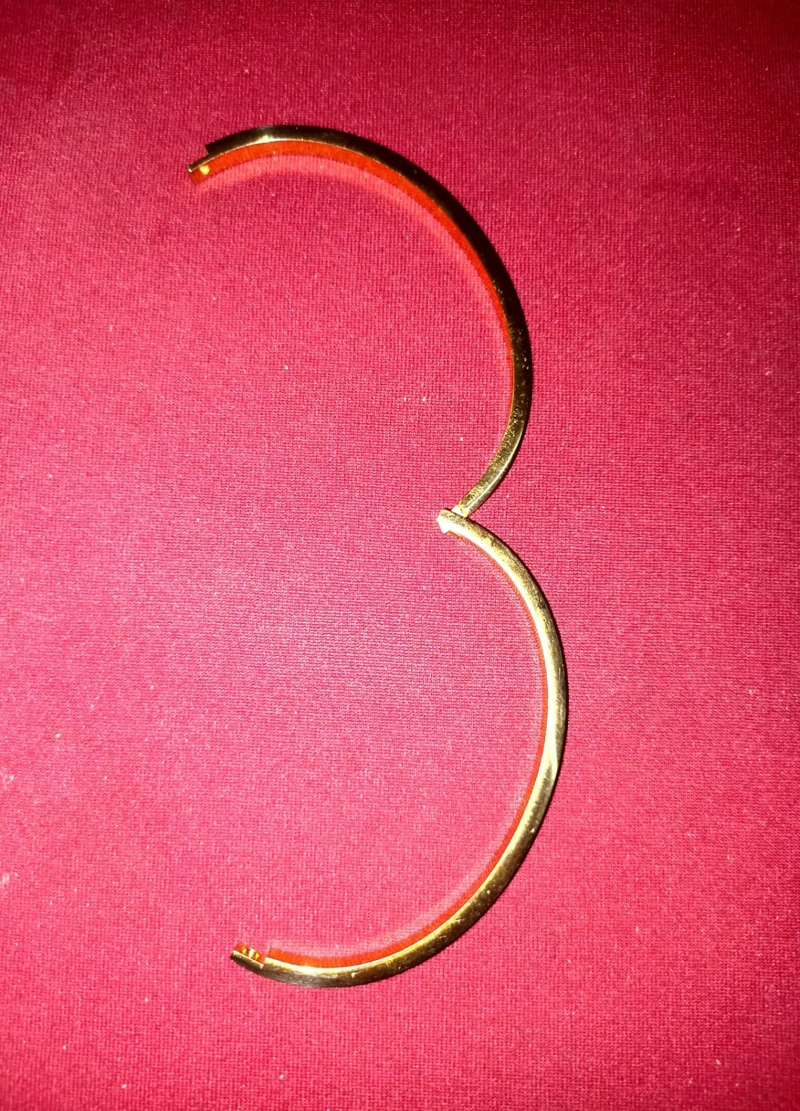 BRAZALETE DE METAL DORADO  18 CM - 2
