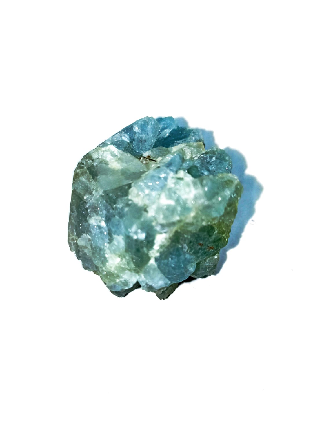 PIEDRA EN BRUTO DE AGUA MARINA SOBRE MATRIZ - 1