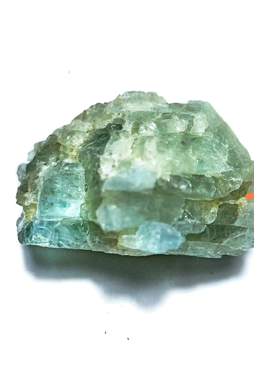 PIEDRA EN BRUTO DE AGUA MARINA SOBRE MATRIZ - 2