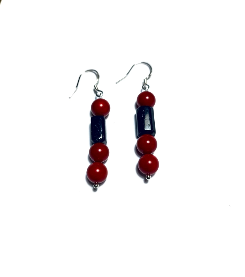 AROS  DE  CORAL ROJO GENUINO Y TURAMALINA NEGRA  ENGARZADOS EN PLATA - 1