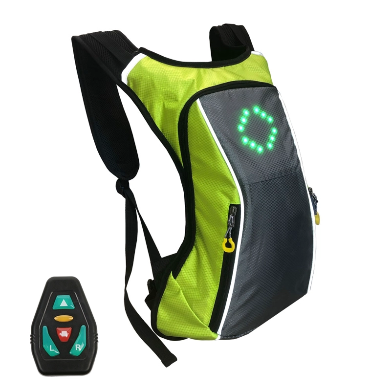 MOCHILA REFELCTANTE CON SEÑALIZADOR - 3