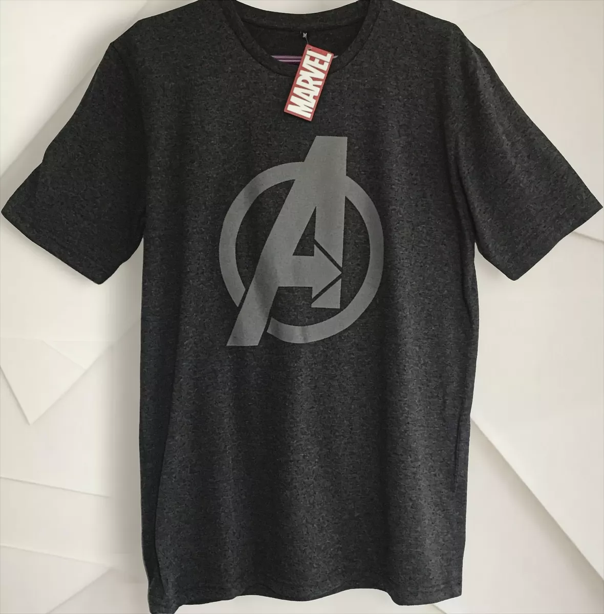 POLERA AVENGERS - MARVEL - TALLA M - 1
