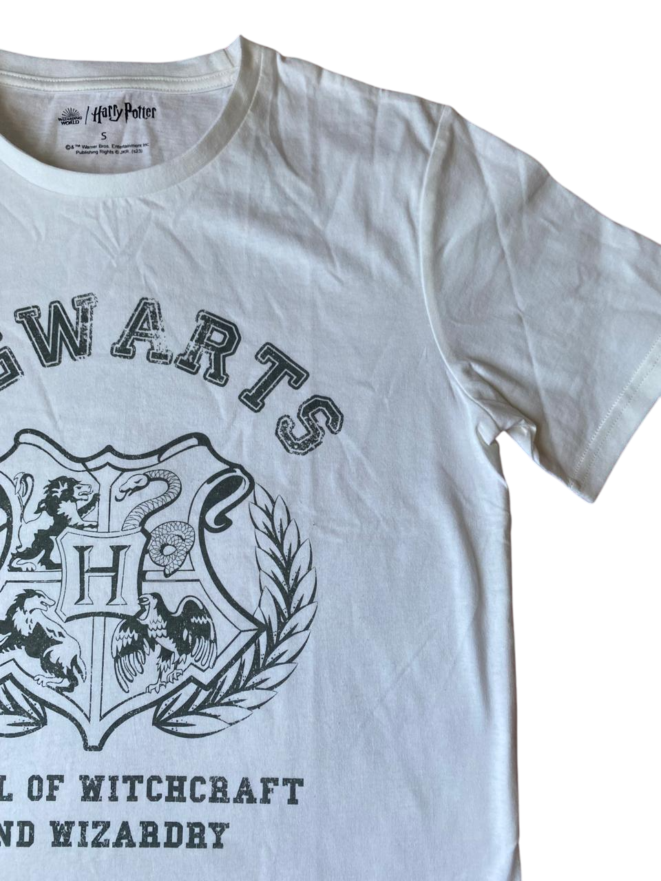 POLERA DE HOMBRE TALLA S DISEÑO HOGWARTS HARRY POTTER - 2