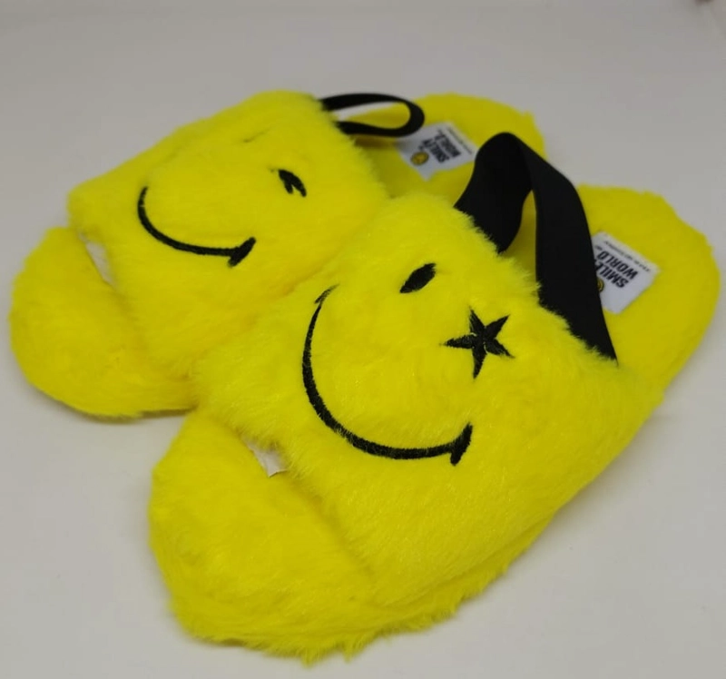 PANTUFLA DE NIÑA NUMERO 31/32 DISEÑO SMILEY - 1