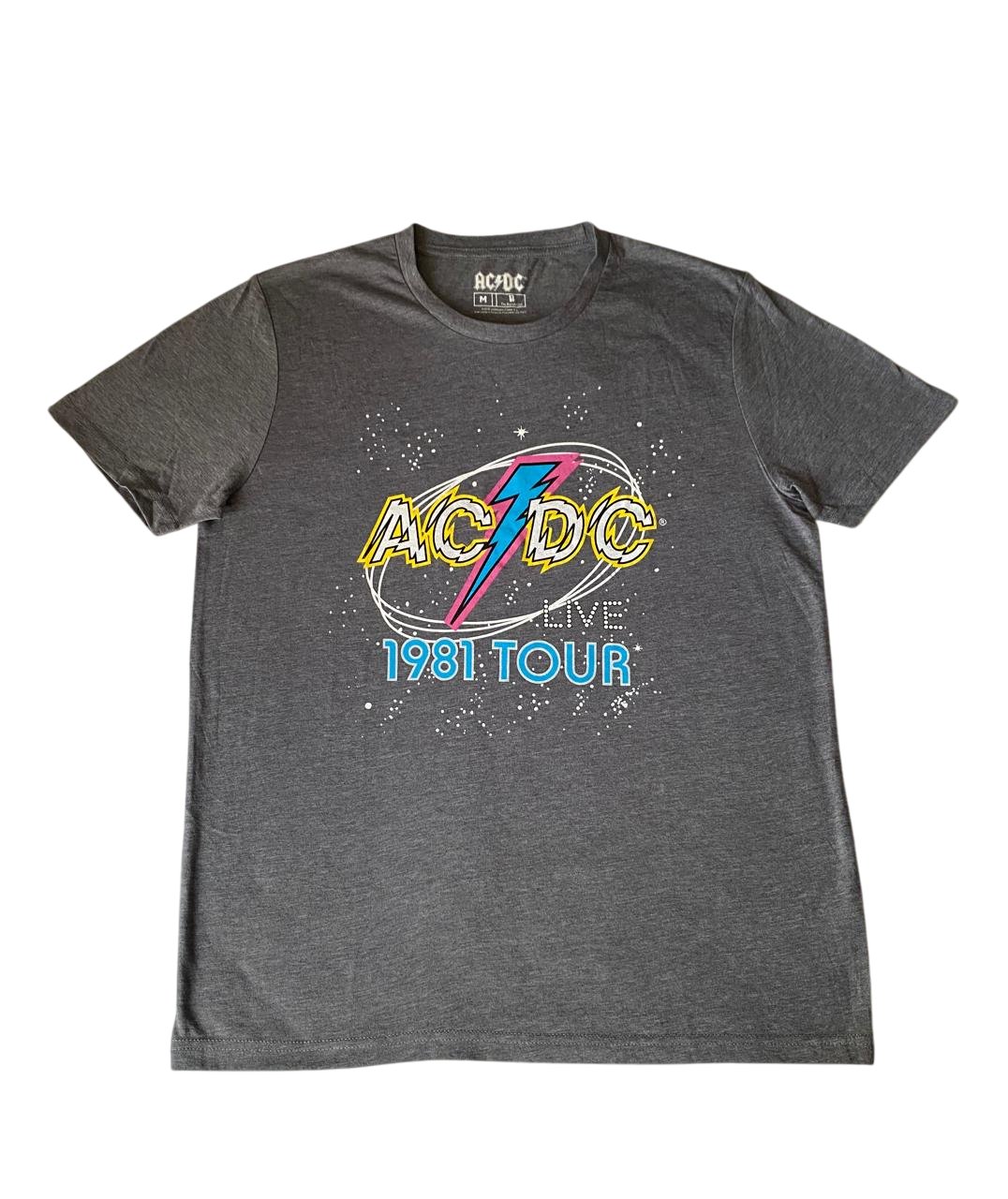 POLERA TALLA M DISEÑO AC/DC TOUR 1981 - 3