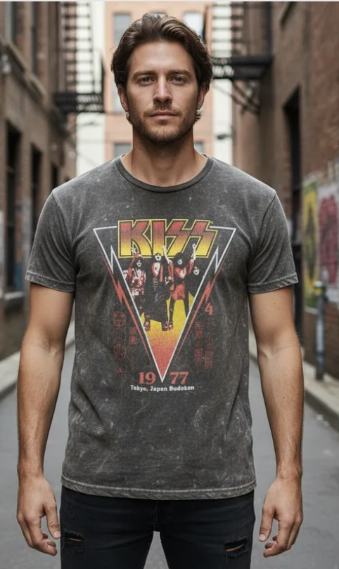 POLERA KISS TOKIO 1977 TELA EFECTO DESGASTADO - 2