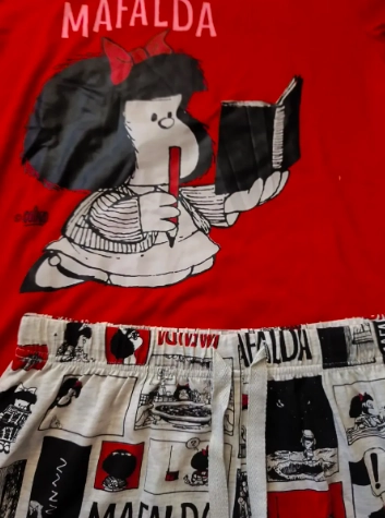 PIJAMA MAFALDA TALLA S - 4