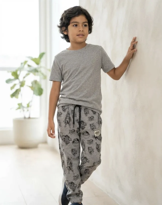 PANTALON DE BUZO THE MANDALORIAN STAR WARS TALLA 8 - 1