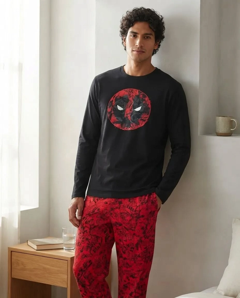 PIJAMA DEADPOOL MARVEL TALLA M - 1
