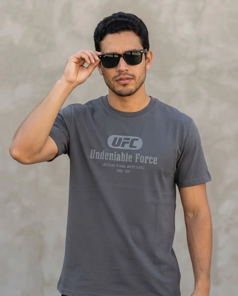 POLERA UFC COLOR GRIS OSCURO TALLA M - 1